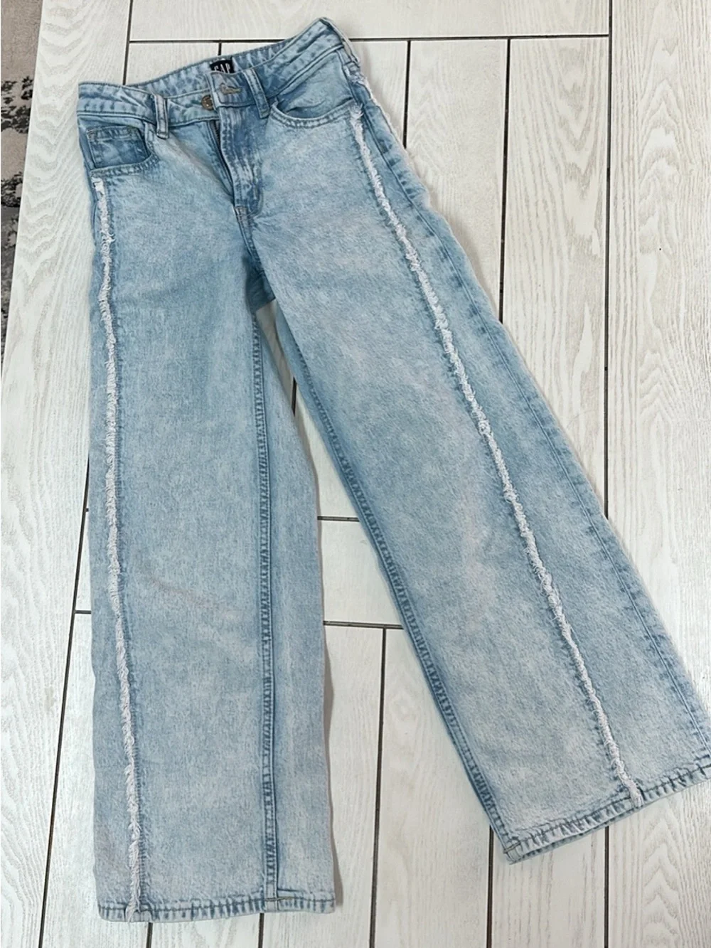 GAP Light Blue Wide Leg Jeans with Frayed Seams Slim size 10 girls